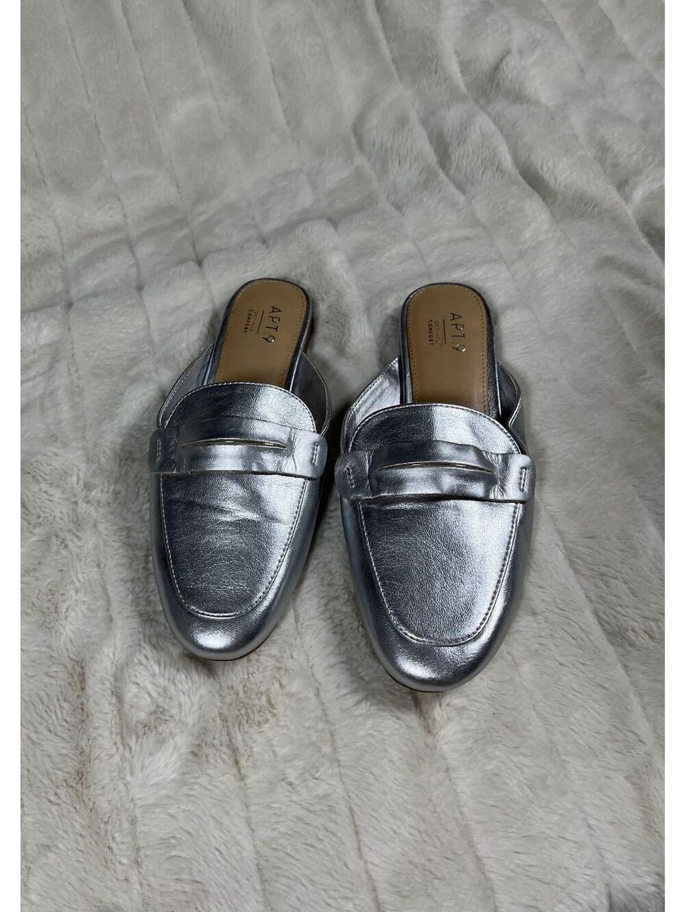 Apt. 9 W7 Metallic Silver Loafer Style Preppy NYE Party Dressy Office Work Mules